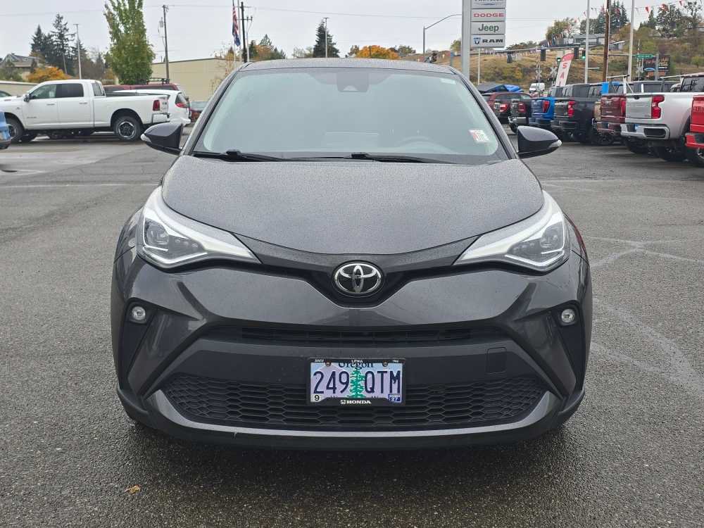 Used 2021 Toyota C-HR XLE FWD image 5