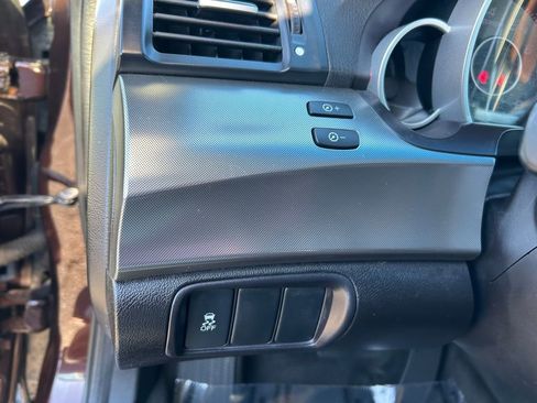 Used 2011 Acura TL SH-AWD image 20