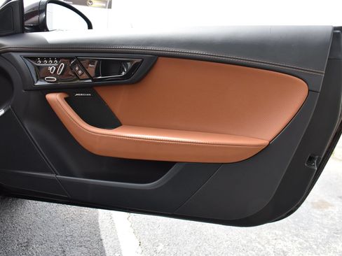 Used 2023 Jaguar F-TYPE R AWD/4WD image 42