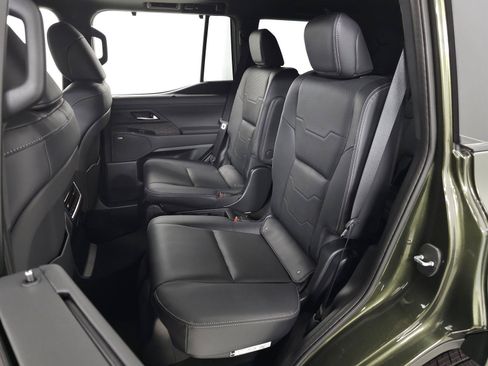 Certified 2025 Lexus GX 550 w/ Accessory Package (2T) AWD/4WD image 33