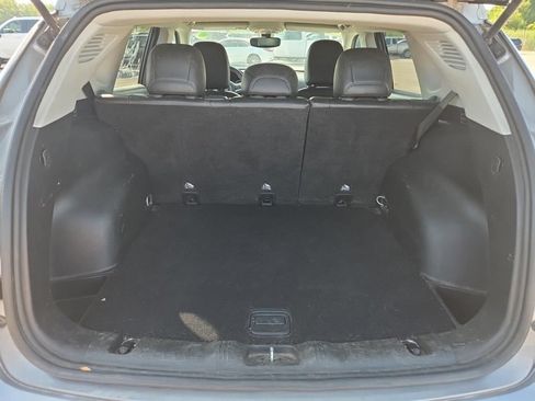 Used 2019 Jeep Compass Limited AWD/4WD image 12
