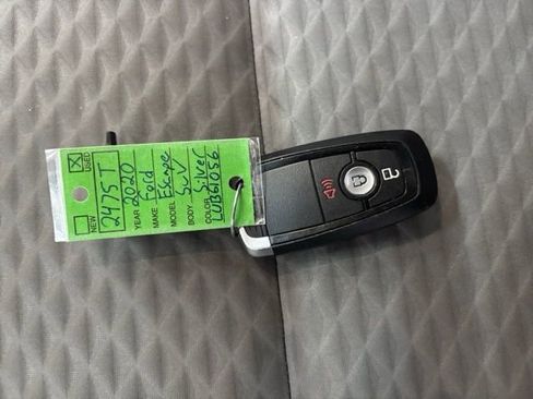 Used 2020 Ford Escape SE FWD image 26
