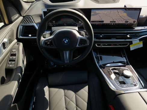 New 2026 BMW X5 xDrive50e w/ M Sport Package image 18