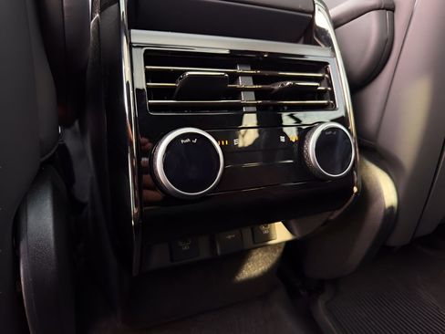 Used 2025 Land Rover Range Rover Sport Dynamic SE image 26