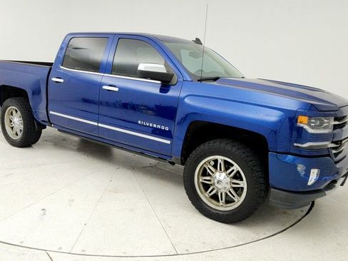 Used 2017 Chevrolet Silverado 1500 LTZ Z71 w/ LTZ Plus Package image 1