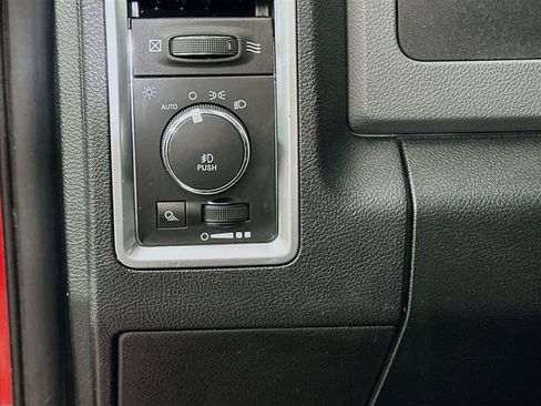 Used 2015 RAM 1500 Big Horn AWD/4WD image 14
