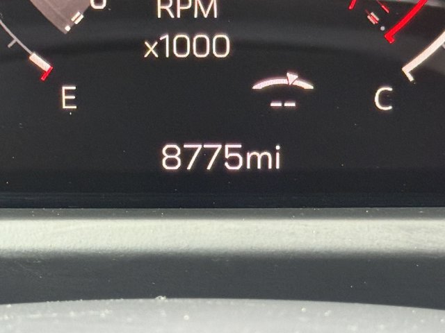 Used 2026 GMC Acadia Elevation FWD image 31