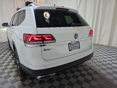 Certified 2023 Volkswagen Atlas SEL AWD/4WD image 6