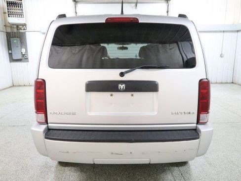 Used 2011 Dodge Nitro Heat image 8