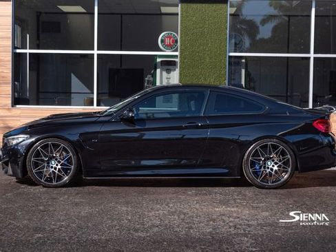 Used 2018 BMW M4 Coupe image 6