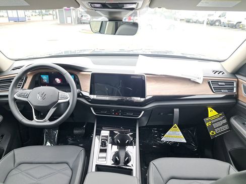 New 2026 Volkswagen Atlas SE AWD/4WD image 18