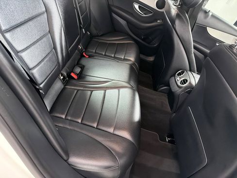 Used 2019 Mercedes-Benz C 300 Sedan w/ Premium Package image 18