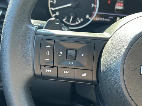 Certified 2024 Nissan Rogue SV AWD/4WD image 21