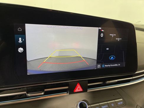 Certified 2024 Hyundai Elantra SEL FWD image 24