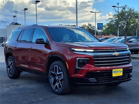 New 2026 Chevrolet Traverse High Country image 6