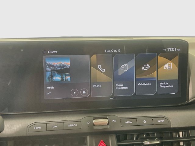 Used 2025 Kia K4 FWD image 15