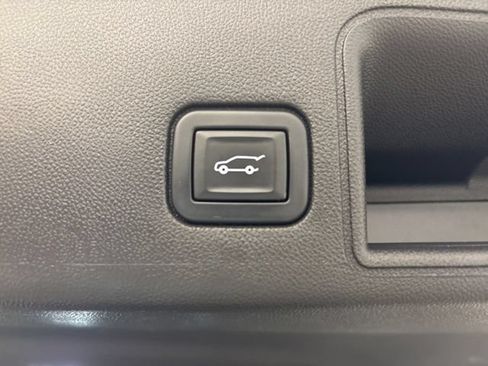 Used 2020 GMC Terrain Denali w/ Denali Premium Package AWD/4WD image 46
