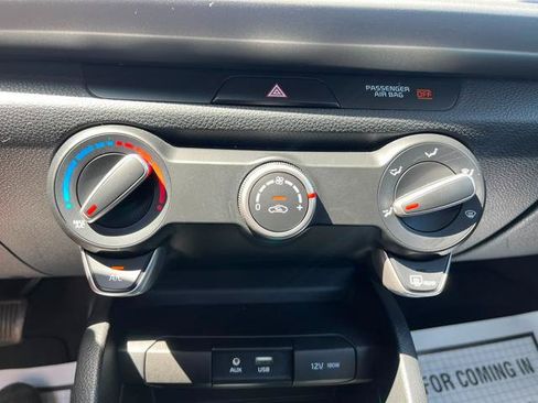 Used 2019 Kia Rio S FWD image 32