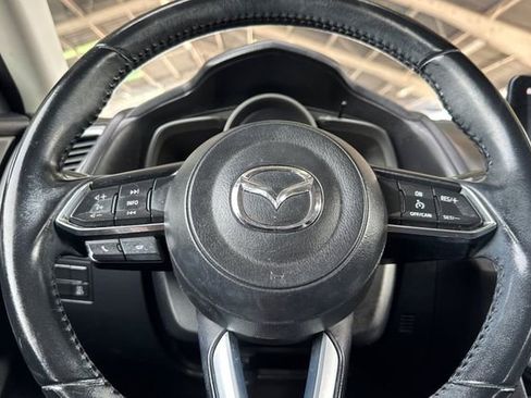 Used 2018 MAZDA MAZDA3 Touring FWD image 33