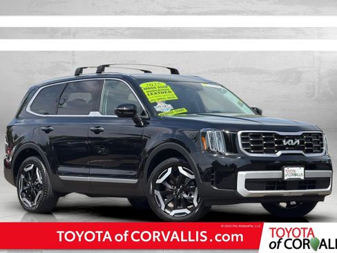 Used 2025 Kia Telluride S AWD/4WD image 1