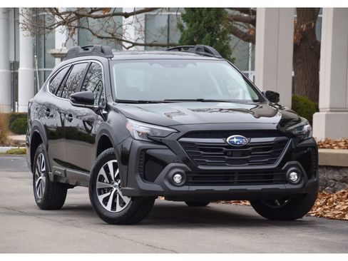 Certified 2025 Subaru Outback Premium w/ Popular Package #1A image 1