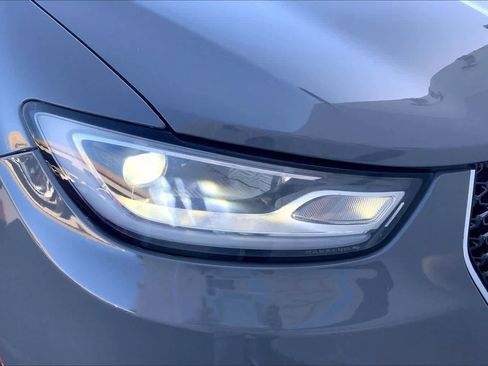 Used 2022 Chrysler Pacifica Touring-L image 29