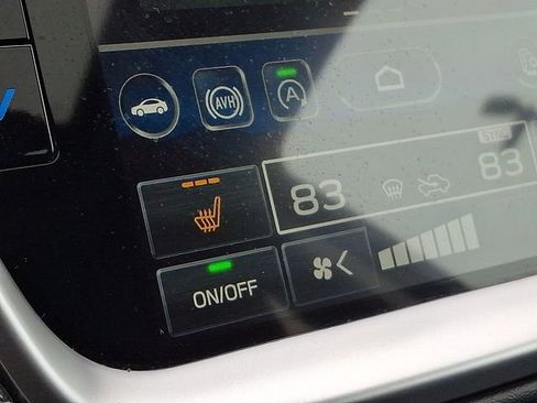 Used 2023 Subaru Outback Premium image 27