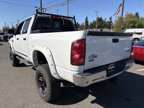 Used 2008 Dodge Ram 2500 Truck SLT w/ Popular Equipment Group AWD/4WD image 4