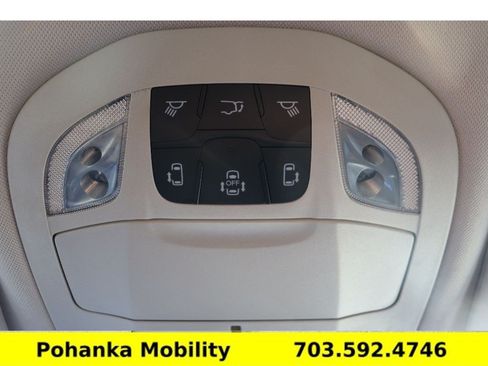 Used 2024 Chrysler Voyager LX FWD image 22