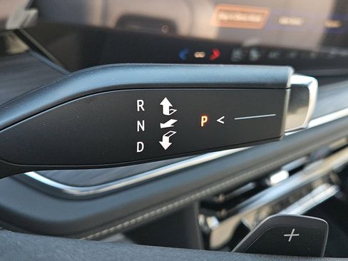 New 2026 Chevrolet Tahoe Premier image 16