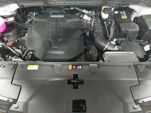 New 2026 Kia Carnival EX image 33