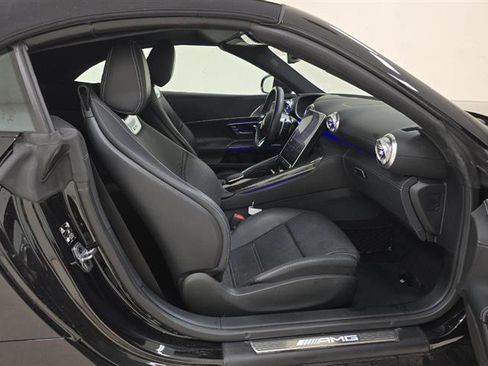 Used 2022 Mercedes-Benz SL 63 AMG 4MATIC image 8