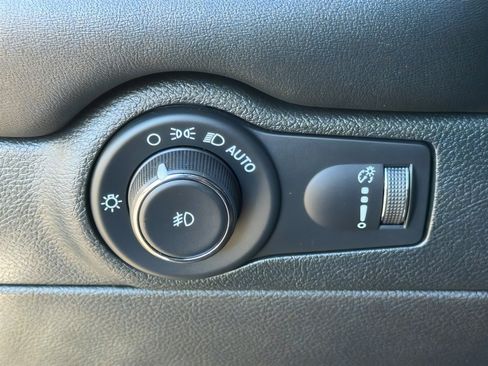 Used 2022 Dodge Durango R/T image 23