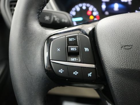 Used 2022 Ford Escape SEL image 19