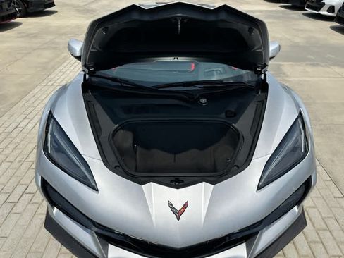 Used 2026 Chevrolet Corvette Z06 RWD image 11