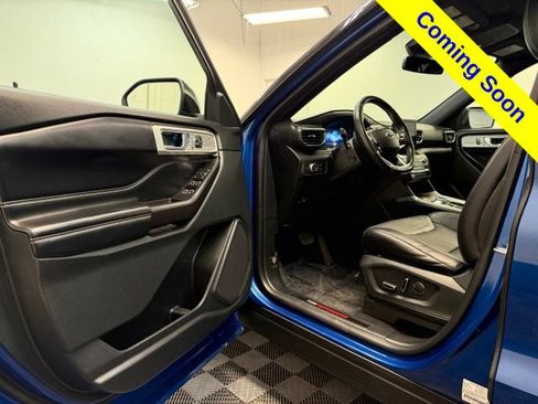 Used 2020 Ford Explorer ST w/ ST Street Pack AWD/4WD image 9