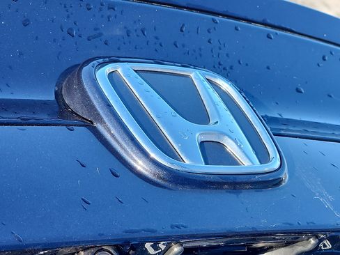 Used 2021 Honda Civic EX image 30