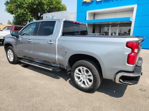 Used 2025 Chevrolet Silverado 1500 LTZ AWD/4WD image 2