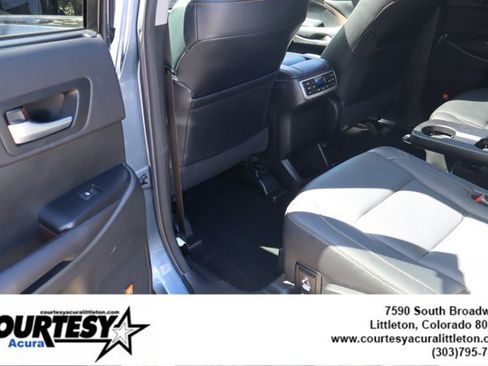 Used 2016 Toyota Highlander Limited Platinum AWD/4WD image 27