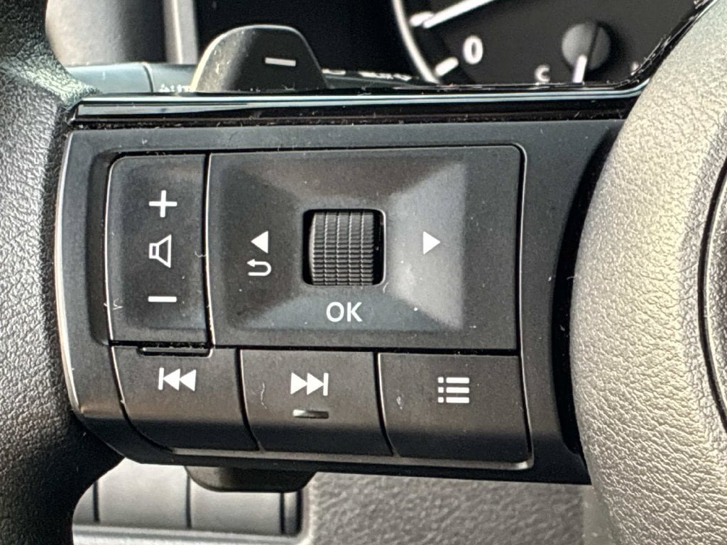 Certified 2023 Nissan Rogue SV AWD/4WD image 23