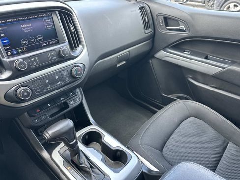 Certified 2021 Chevrolet Colorado LT w/ LT Convenience Package AWD/4WD image 31