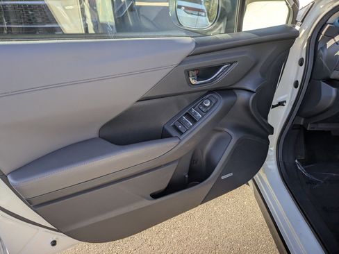 Used 2024 Subaru Crosstrek 2.5i Limited w/ Popular Package #4A image 16