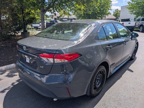 Used 2025 Toyota Corolla LE FWD image 7