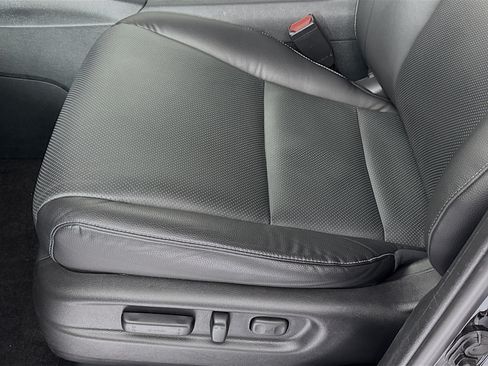 Certified 2023 Honda Ridgeline RTL image 18
