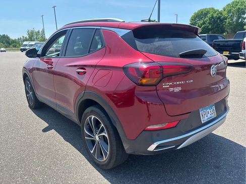 Used 2020 Buick Encore GX Essence w/ Advanced Technology Package AWD/4WD image 5