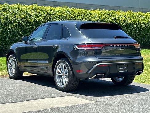 New 2026 Porsche Macan AWD/4WD image 3