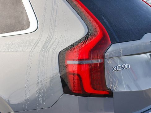 New 2026 Volvo XC90 T8 Plus w/ Protection Package AWD/4WD image 11