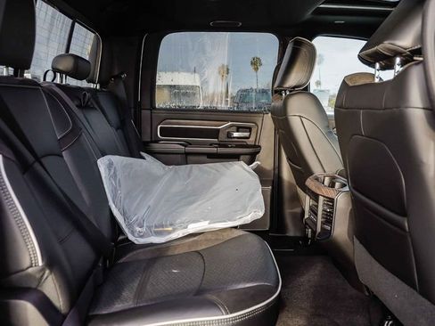New 2026 RAM 2500 Laramie AWD/4WD image 20