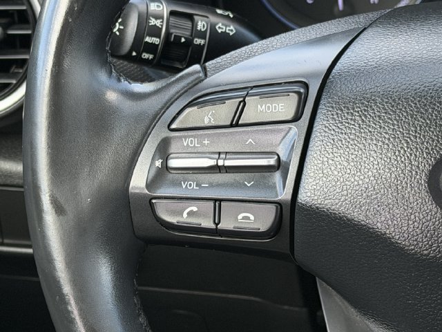 Used 2018 Hyundai Kona Limited FWD image 12