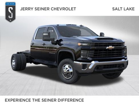 New 2026 Chevrolet Silverado 3500 W/T AWD/4WD image 1
